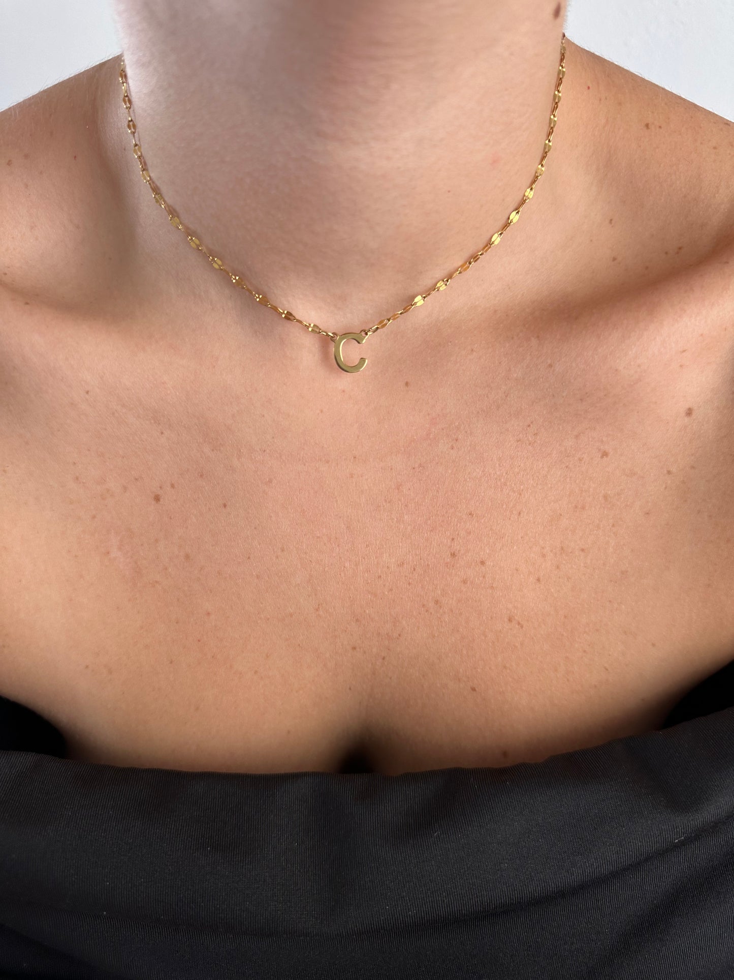 Inicial choker