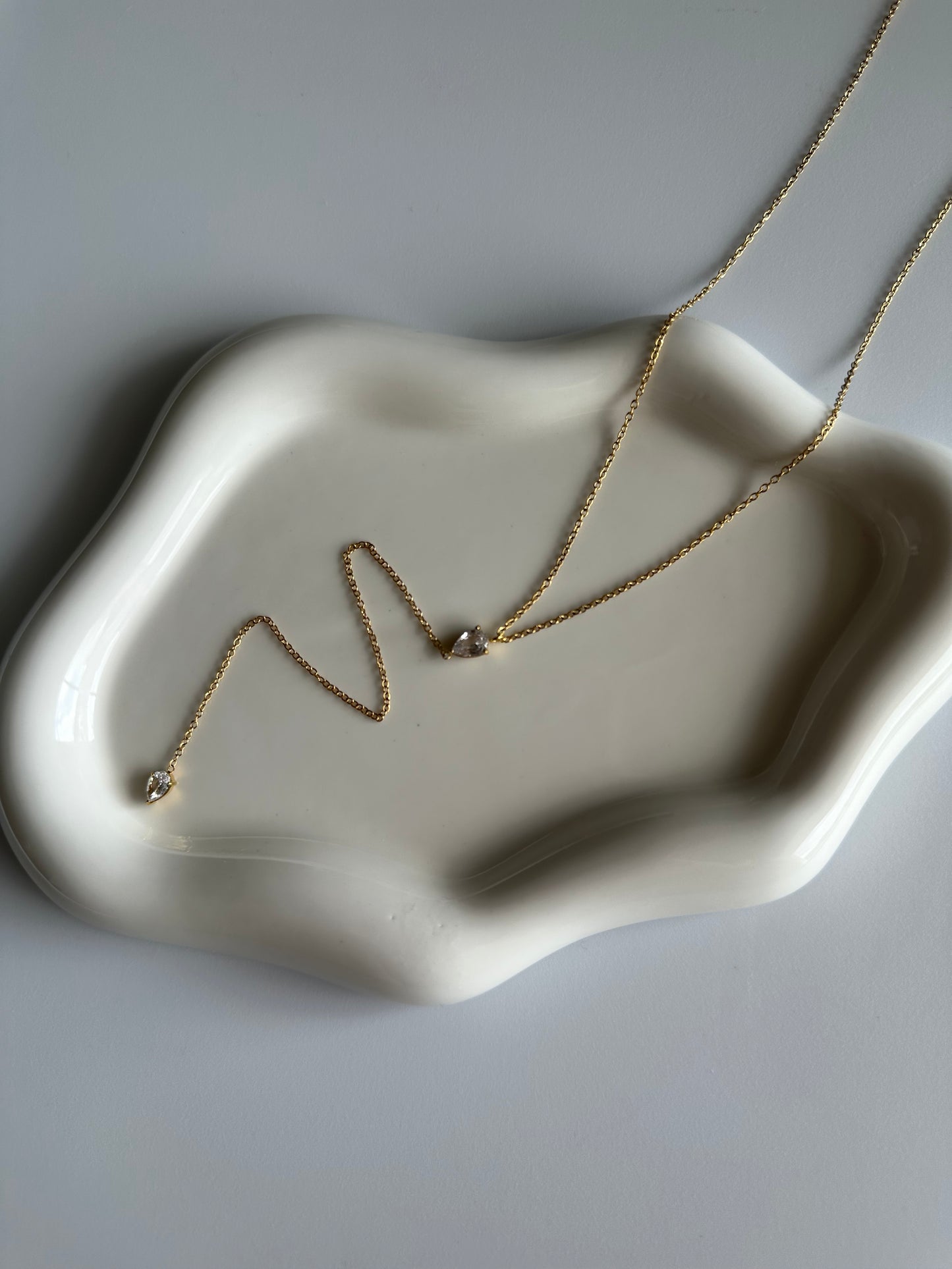 Luxuri lariat necklace