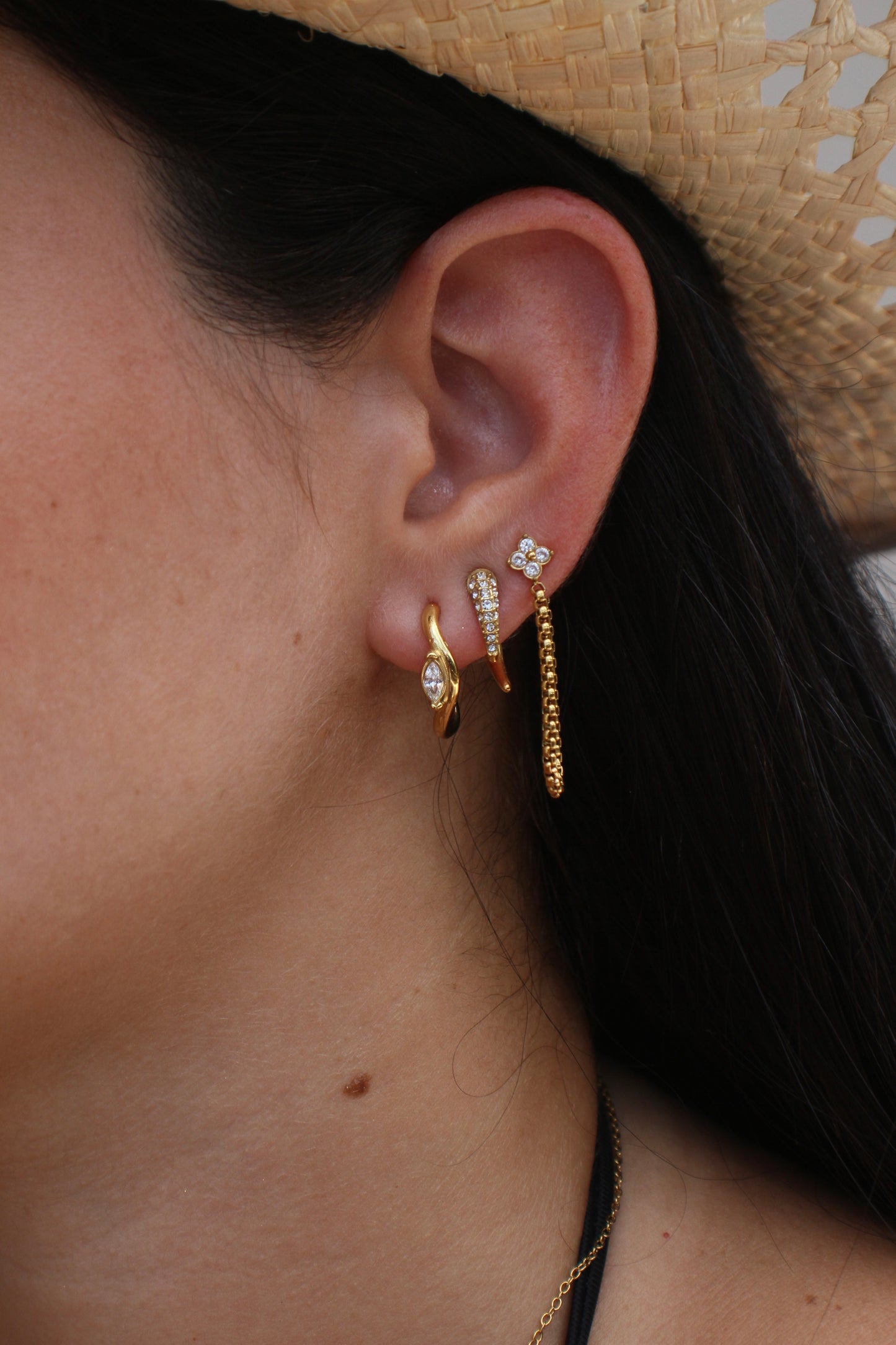 Vania earrings