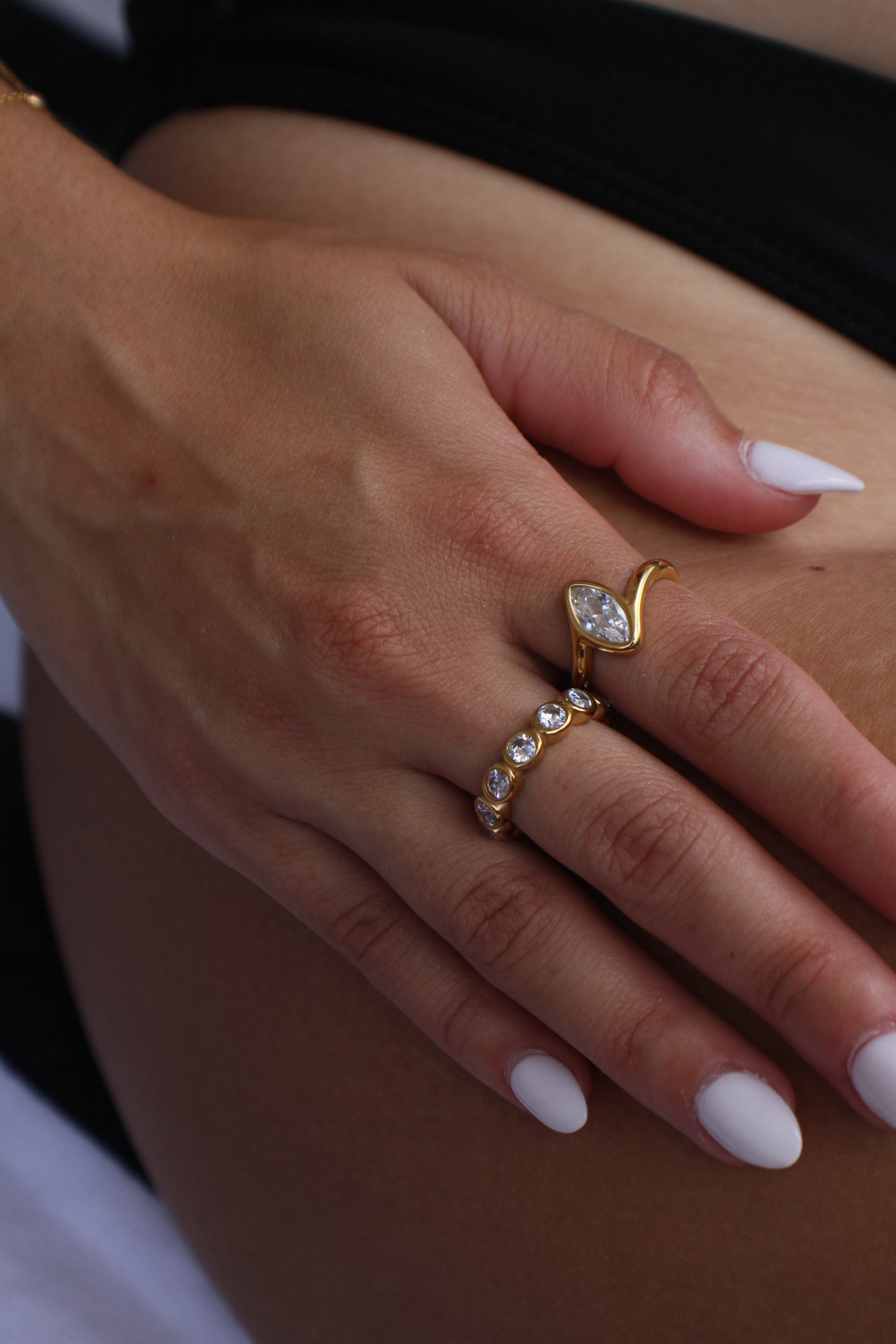 Bella ring